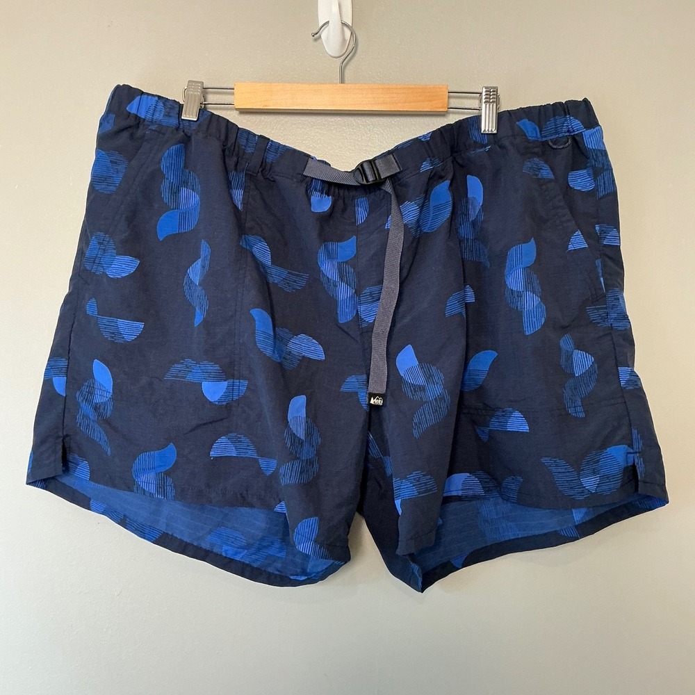 REI Co-op Trailmade Shorts Hiking Nylon Mens 3XL Blue Abstract Belted Hiking
